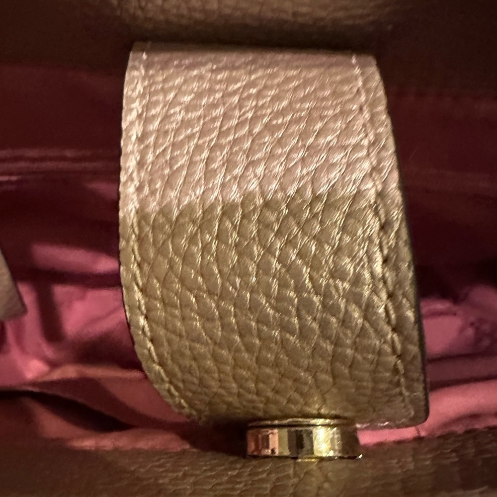 ANNE KLEIN Metallic Cork Lacey Satchel Hand Bag Faux Leather Gold. - Picture 8 of 12
